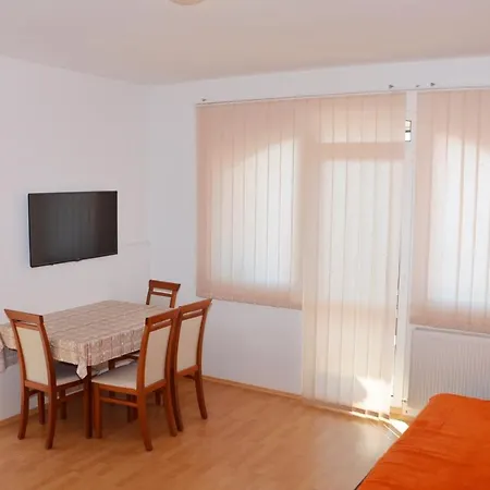 Napfenystrand Apartman Balatonlelle